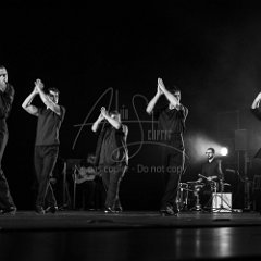 ESTEVEZ - PANOS y Cia - La Confluencia